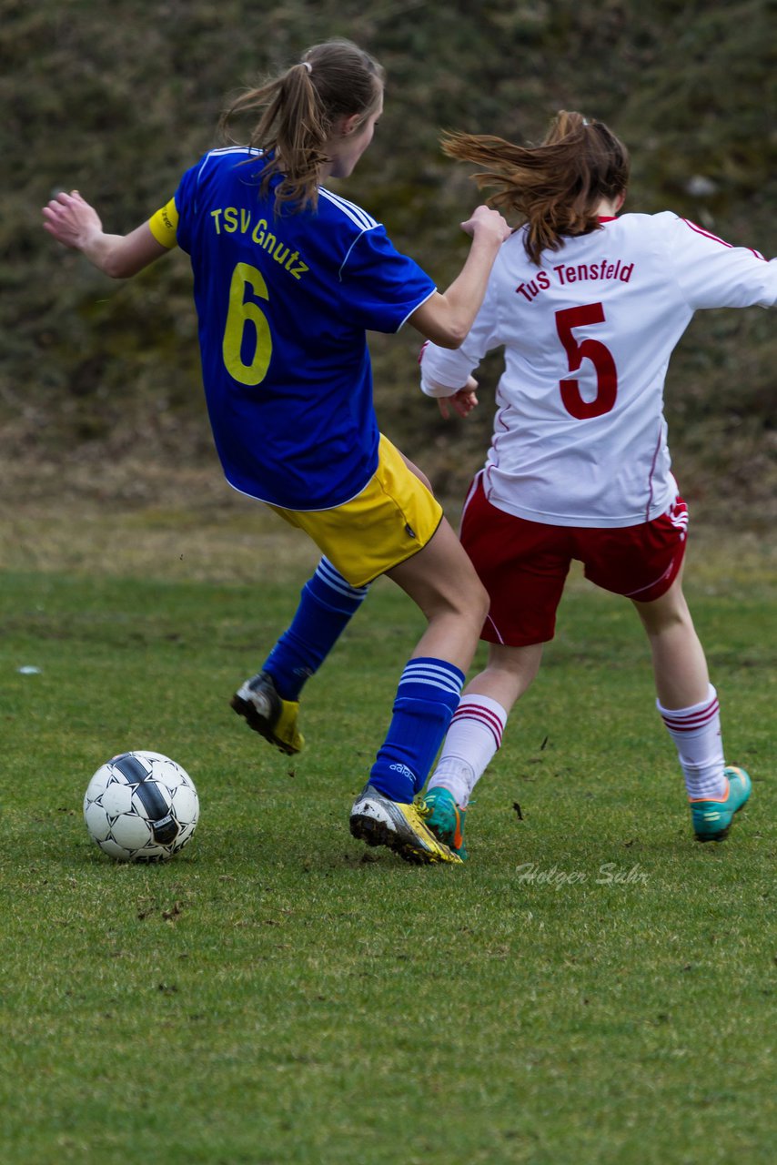 Bild 190 - B-Juniorinnen Tus Tensfeld - TSV Gnutz o.W. : Ergebnis: 1:3